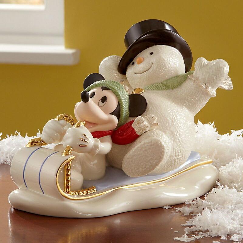 Disney レノックス ミッキーと雪の日 スノーマンと一緒にそり Disney レノックス ミッキーと雪の日 スノーマンと一緒にそり
