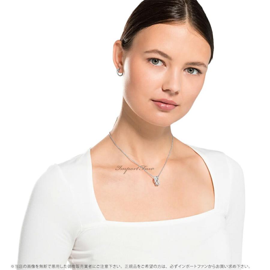 SWAROVSKI スワロフスキー ツイスト ネックレス ピアス セット SWAROVSKI スワロフスキー ツイスト ネックレス ピアス セット