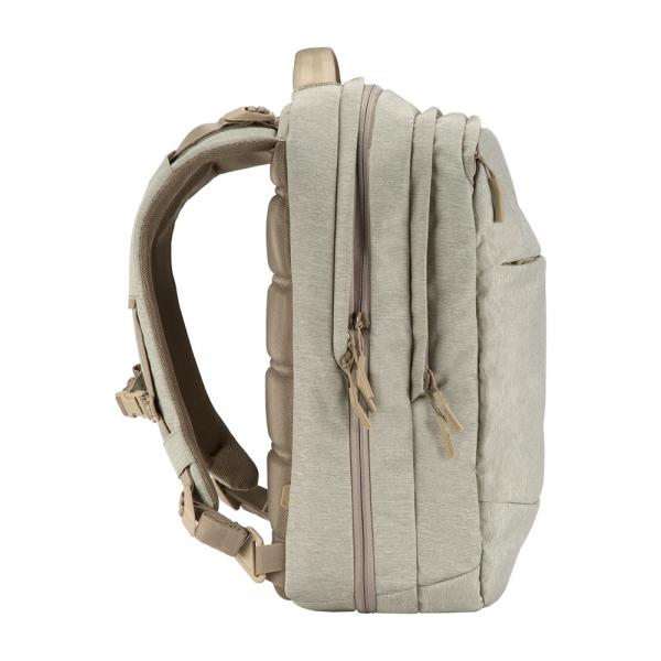 incase（インケース） Incase City Commuter Backpack INCO100146-HKH