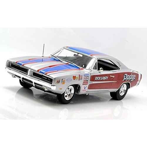 auto world 1:18SCALE 