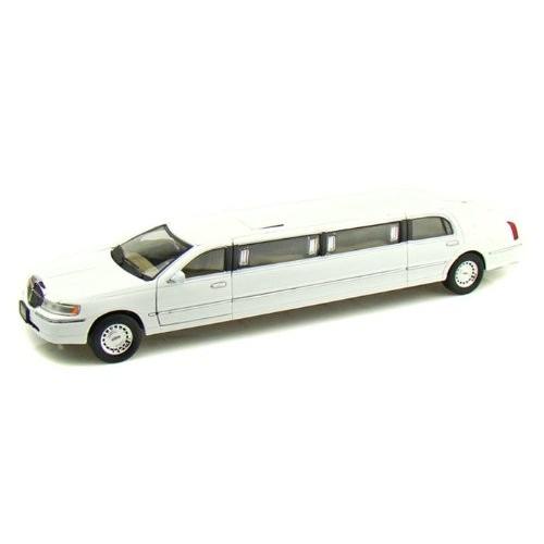 Unique Replicas Lincoln Celebrity Limousine 1/24 White UR18801 ミニカー ダイキャスト 自動車 ミニカー Unique Replicas Lincoln Celebrity Limousine 1/24 White UR18801 ダイキャスト 自動車
