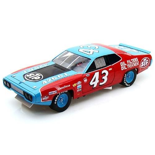 Richard Petty 1972 Plymouth Roadrunner #43 1/18 AW200 ミニカー ダイキャスト 自動車