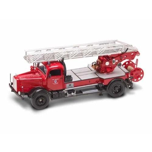 Yat-Ming - (ヤトミン) Road Legends 1944 Mercedes (メルセデス・ベンツ) Benz L4500F Fire トラック 1/2