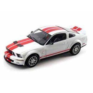 2007 Ford Shelby GT 500 1/18 White w/Red Stripes
