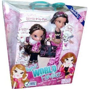 Bratz (ブラッツ) World Familiez 2 Pack Doll Set - Yasmin (As a Little Kid) and Her Mom Portia with