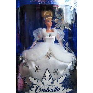 Disney (ディズニー)Holiday Princess Special Edition: Cinderella (シンデレラ) Doll - First in a Ser