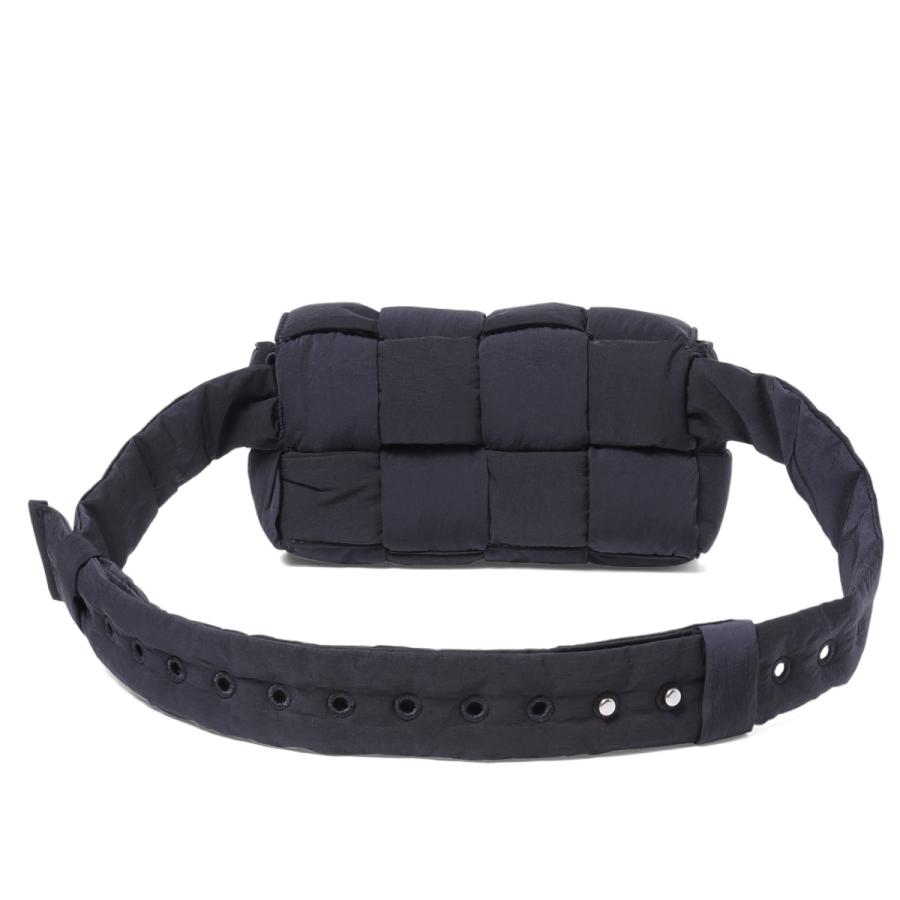 bottega veneta パデッド テック カセット バッグ importshopdouble_32118