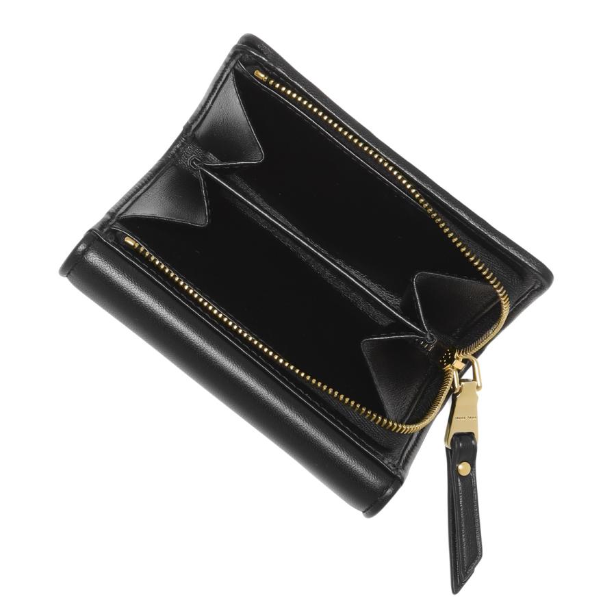 miu MIU ミュウミュウ 二つ折り財布 MATELASSE マテラッセ miu MIU ミュウミュウ 二つ折り財布 MATELASSE マテラッセ
