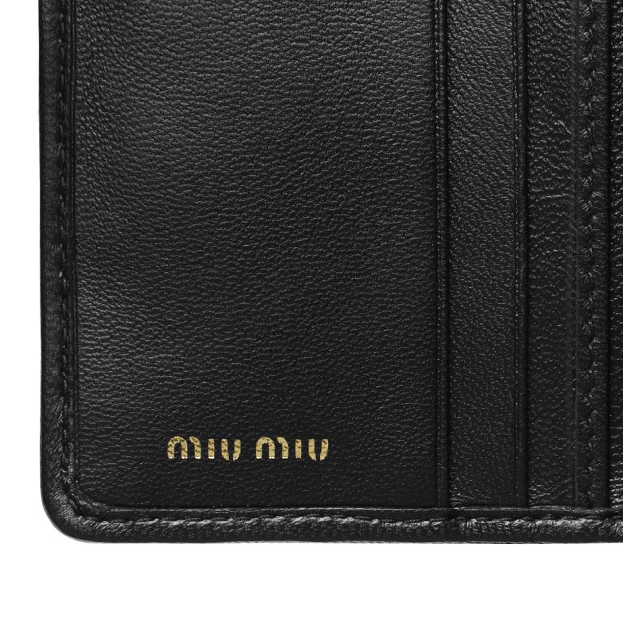 miu MIU ミュウミュウ 二つ折り財布 MATELASSE マテラッセ miu MIU ミュウミュウ 二つ折り財布 MATELASSE マテラッセ