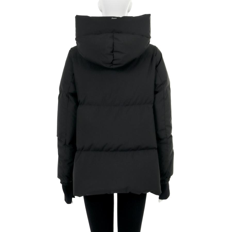 HERNO フード付き　グースダウンジャケット ブラック　44size Herno ダウンジャケット サイズ44 フード付き HERNO ダウンジャケット