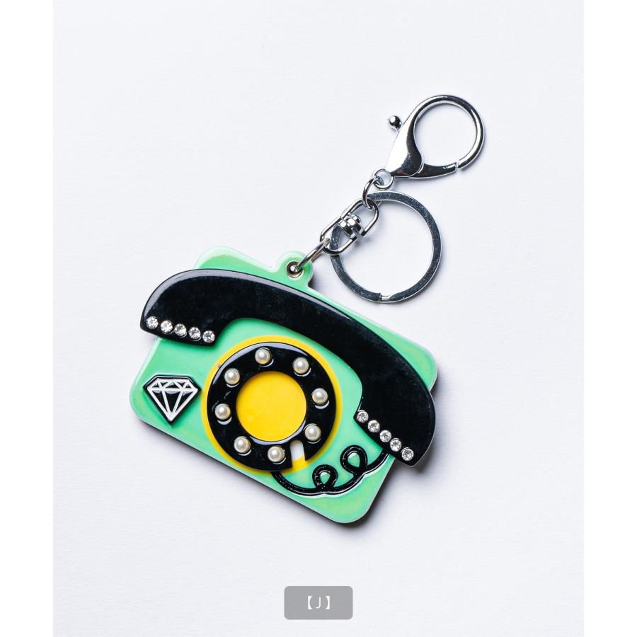 ミラーキーホルダー 鏡 コンパクト スライド アクリル キーリング チャーム 唇 ポップコーン 香水 宇宙 Y2K ストリート ポップ 雑貨 ギフト | improves | 24