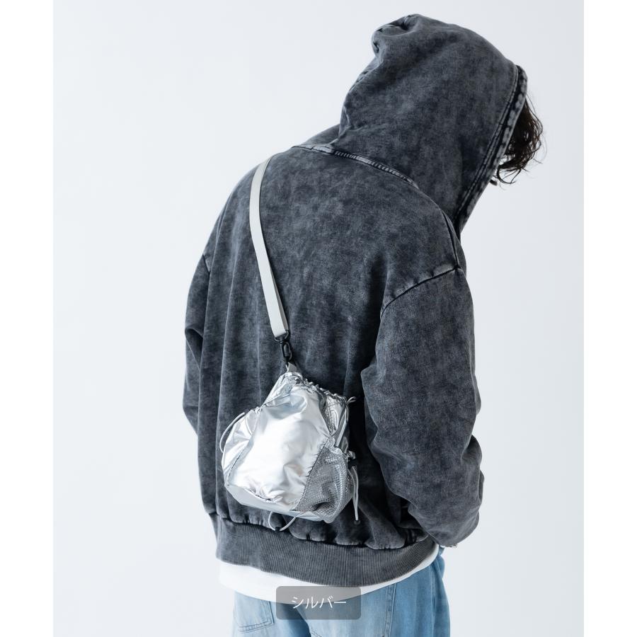 ショルダーバッグ メンズ メタリック カバン 鞄 タウンユース フェス ライブ イベント  カジュアル モード 古着MIX 韓国ファッション Y2K  ブラック シルバー | improves | 01