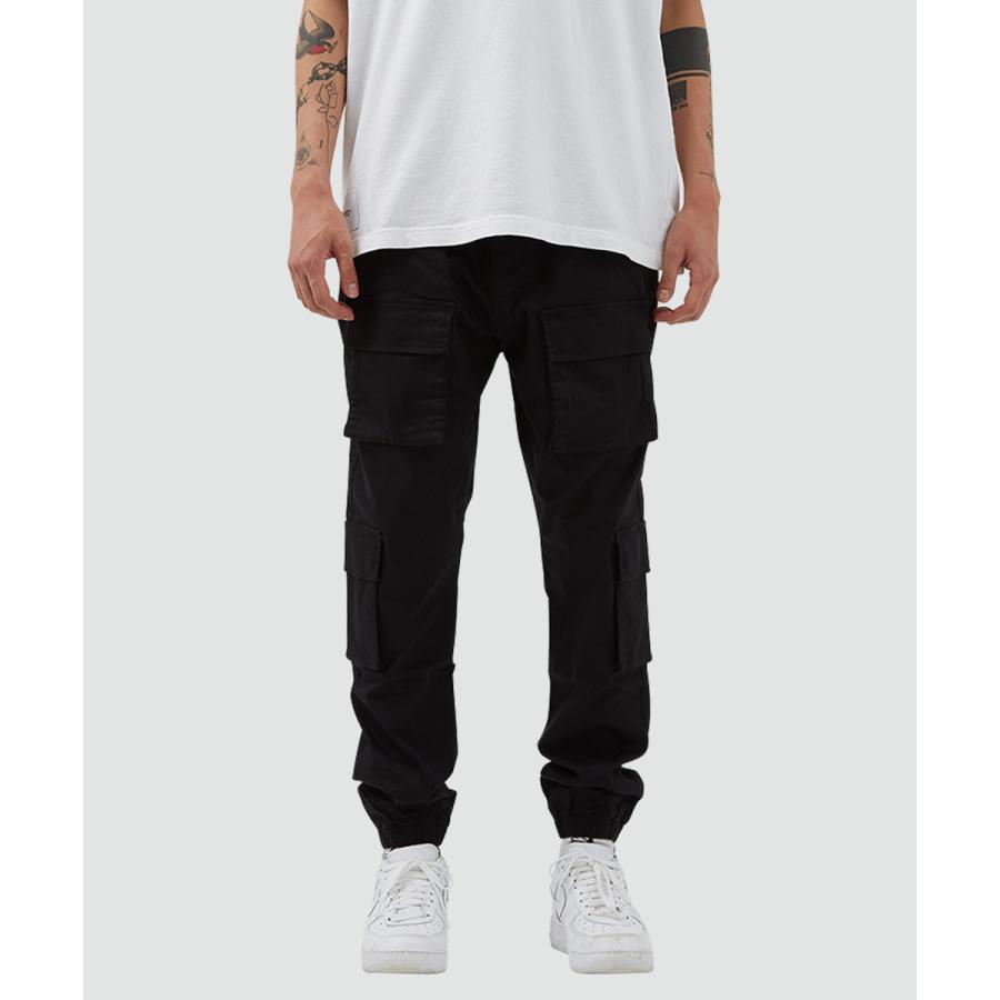 テーパードフィット マルチポケット カーゴ ジョガーパンツ メンズ | improves | 06