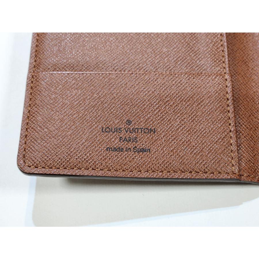 LOUIS VUITTON ルイヴィトン クーヴェルテュール パスポール M60181
