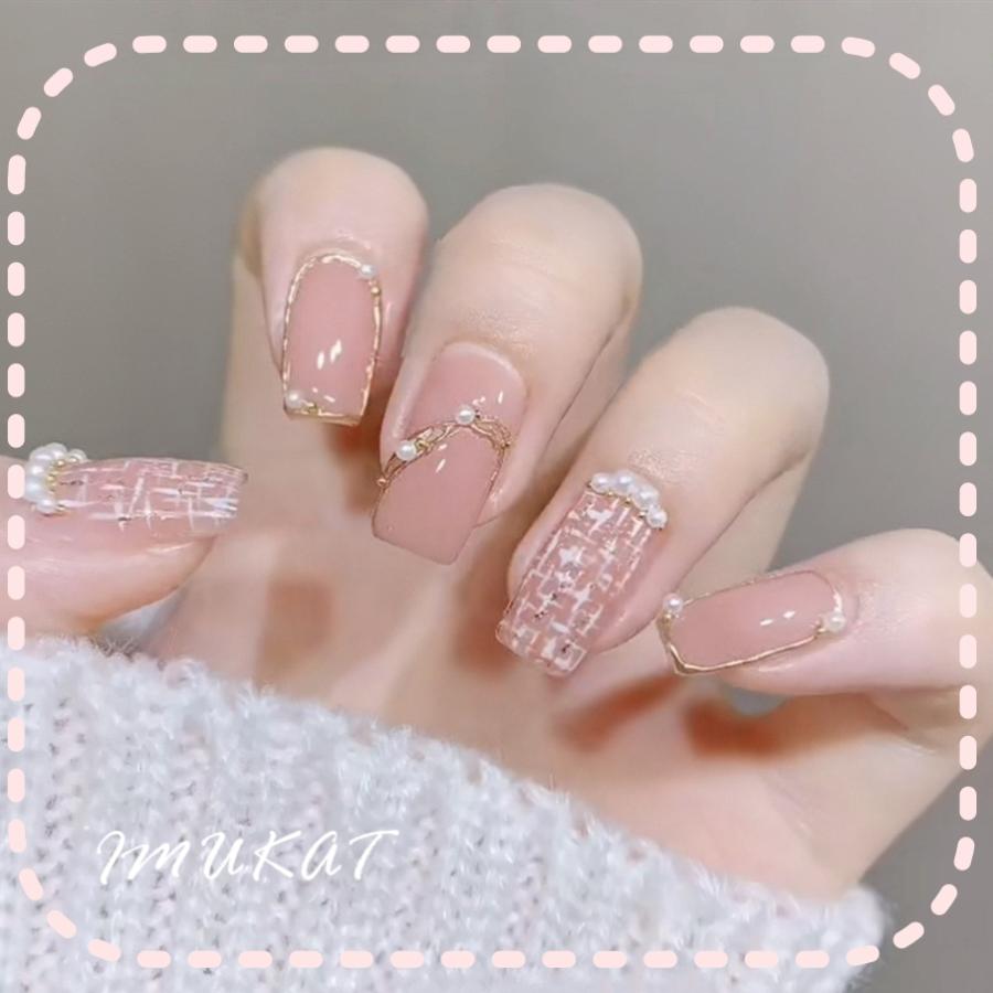 ネイルチップ ロング ピンク 金粉 パール 優しい おしゃれ 美人 レディース おうちネイル 秋 冬 送料無料 大人気 付け爪 つけ爪 貼るネイル 接着剤 研磨紙 Na229 Imukat 通販 Yahoo ショッピング
