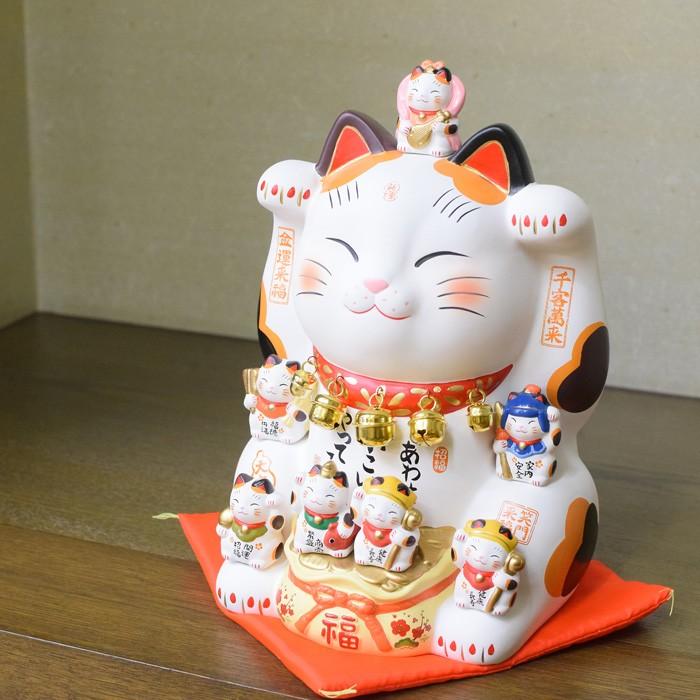 薬師窯(yakushigama) 錦彩七福神招き猫(20号) 高さ60 cm