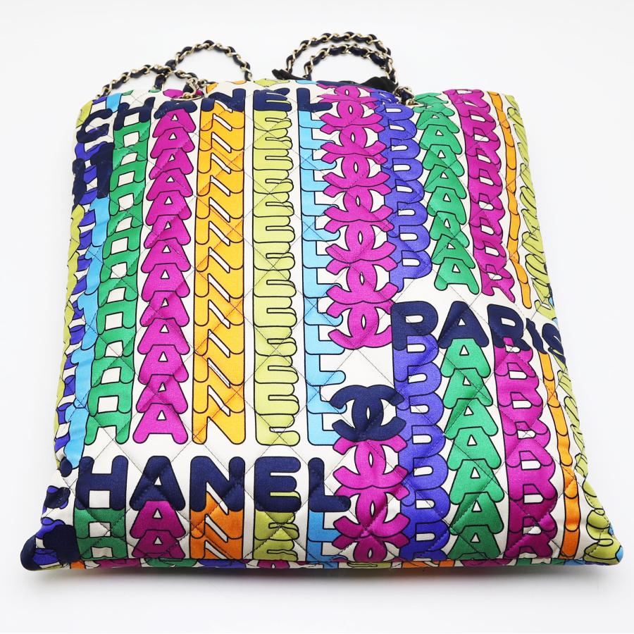 CHANEL 未使用品 シャネル キルティング チェーントートバッグ CHANEL 未使用品 シャネル キルティング チェーントートバッグ