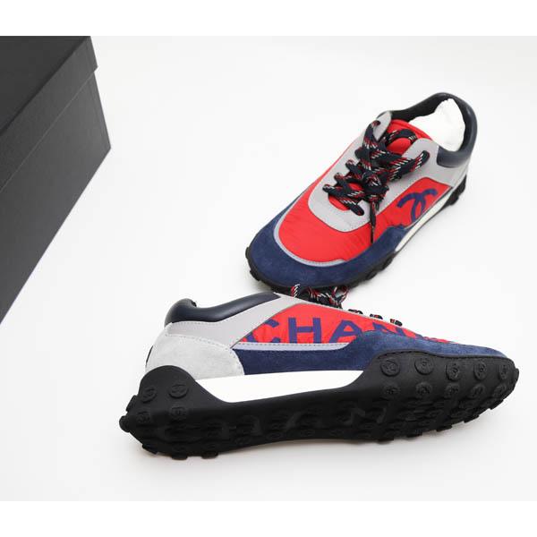 CHANEL（シャネル） 新品 スニーカー ココマーク ロゴ ネイビー