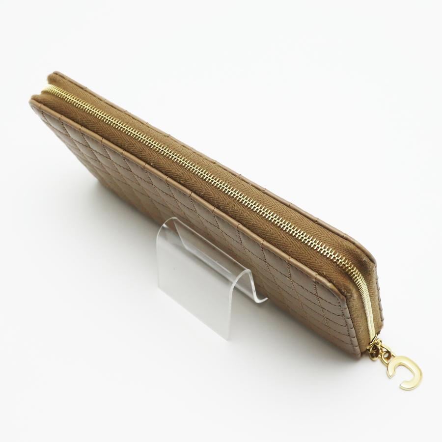 CELINE（セリーヌ） 中古品 C チャーム ラージ ジップドウォレット