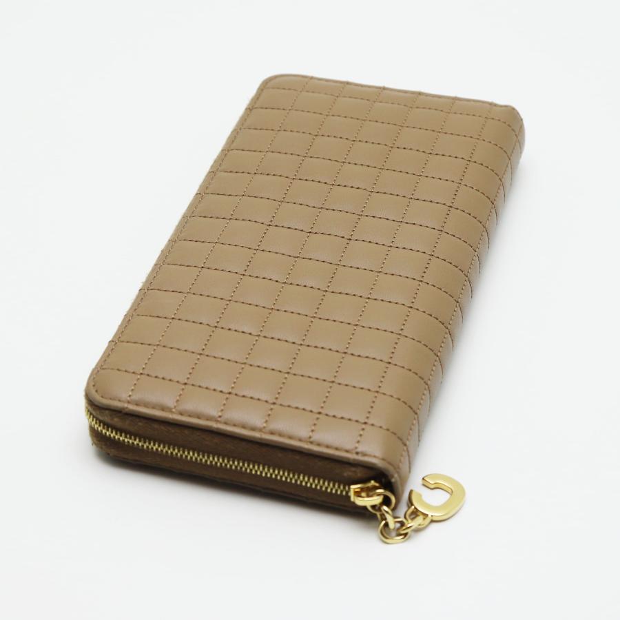 CELINE（セリーヌ） 中古品 C チャーム ラージ ジップドウォレット