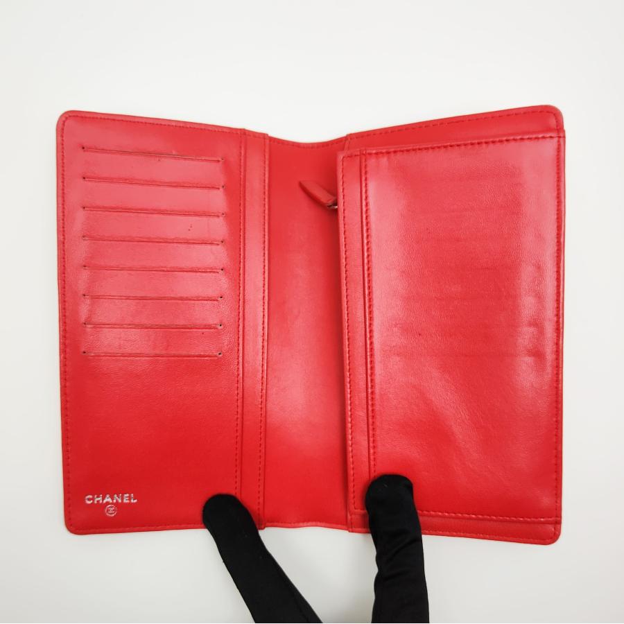 アイコン 中古品 シャネル アイコンライン パテント 長財布 レッド  
