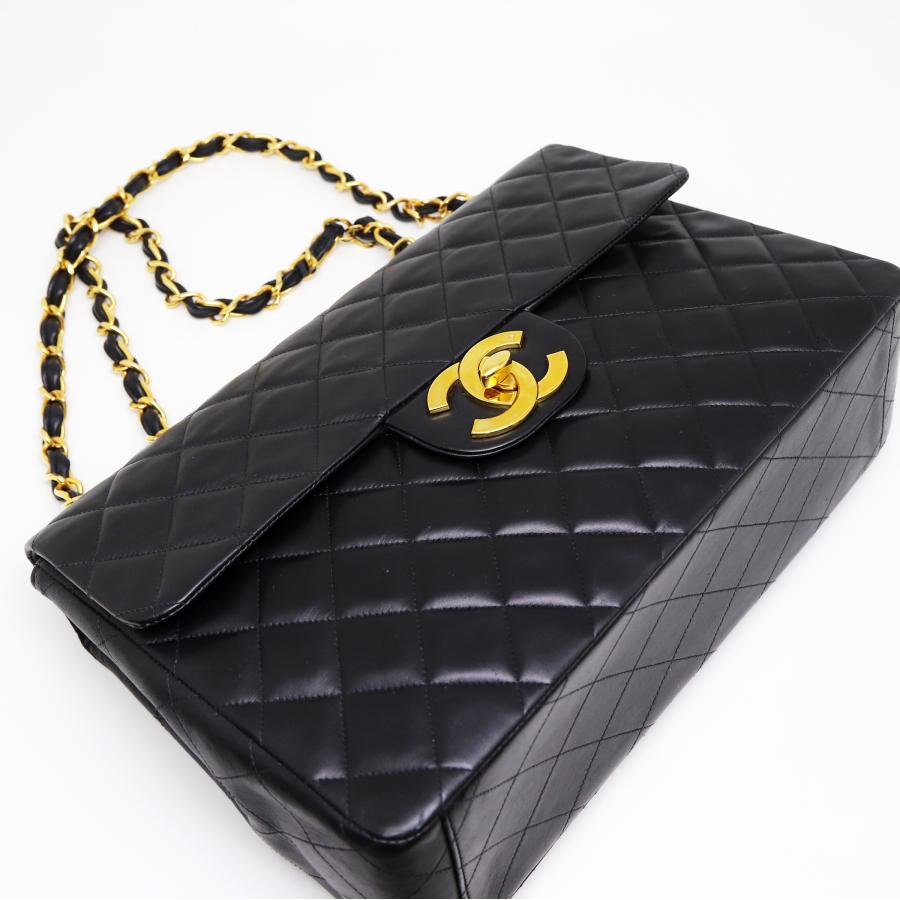 シャネル デカマトラッセ34 ショルダーバッグ ラムスキン ブラック レディース CHANEL  中古 CHANEL シャネル デカマトラッセ34 ショルダーバッグ ラムスキン