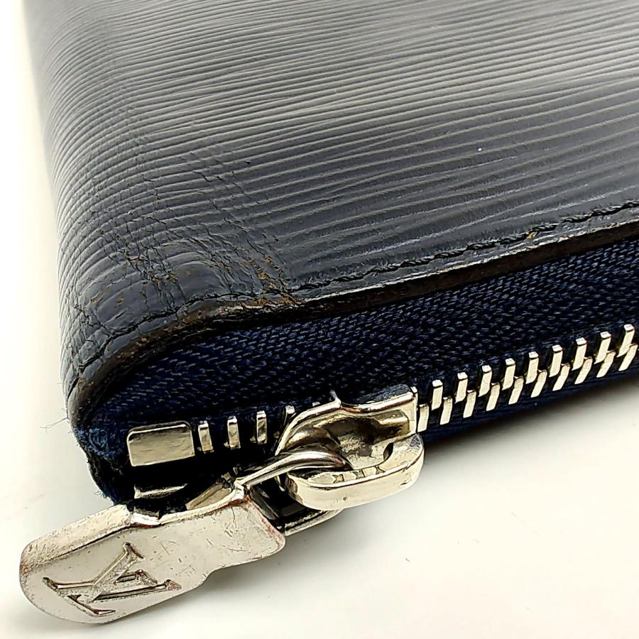 LOUIS VUITTON（ルイ・ヴィトン） 中古品 エピ ジッピーウォレット