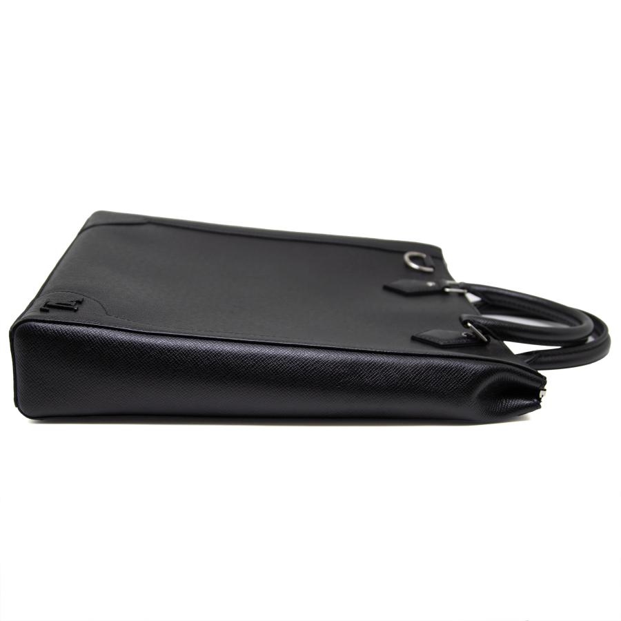 LOUIS VUITTON（ルイ・ヴィトン） 中古品 タイガ ヴァーティカル