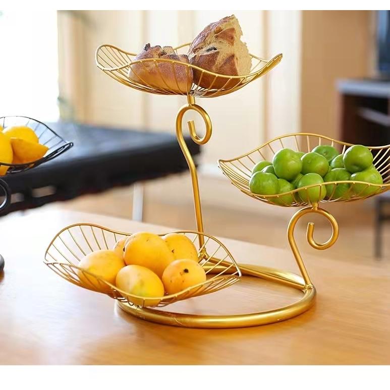 【イタリア製】アンティーク調 小物入れ フルーツバスケット かご インテリア Amazon.co.jp: イタリア製 陶器 バスケット ローズ かご