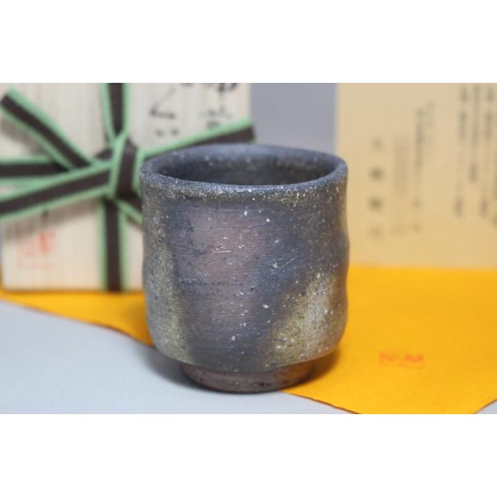 備前焼 小西陶蔵造 窯変造形浮彫『蟹文』酒呑/盃/ぐい呑み共箱 備前焼 小西陶蔵造 窯変造形浮彫『蟹文』酒呑/盃/ぐい呑み共箱