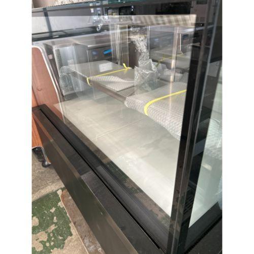 大和冷機工業　洋菓子用冷蔵ショーケース　 型式　CO-04SHOT-DB 大和冷機 ◇ 対面冷蔵ショーケース CO-04SHOT-DB 幅1103×奥行650×高さ