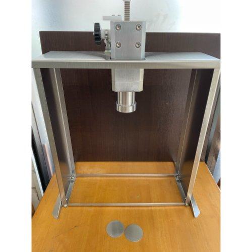 【中古】モンブラン 絞り器 手動 木製 ステンレス プレス式手動モンブラン絞り機 (ステンレス枠) MontDeco 業務用 中古