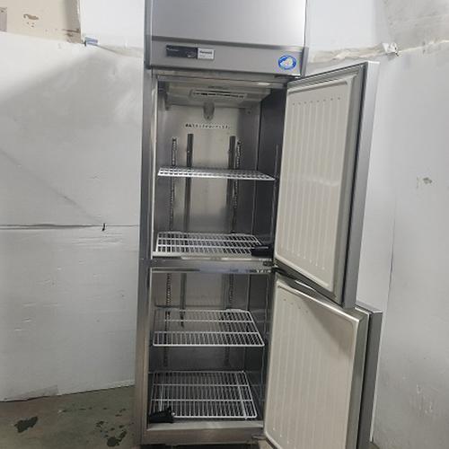 縦型冷凍庫 パナソニック(Panasonic) SRF-K661 業務用 中古/送料別途