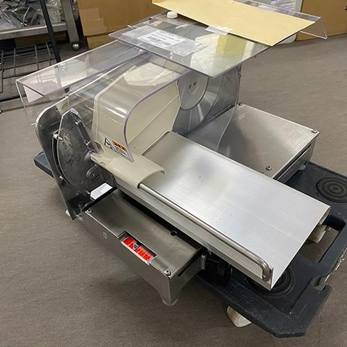 中古美品　ハクラ精機　一枚切パンスライサー　AT700Z 業務用 業界最長1年保証】パンスライサー ハクラ精機 AT700Z 業務用 中古/送料