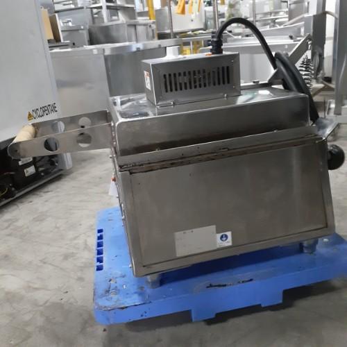 業界最長1年保証】電気式いか焼き器 ニチワ電機 NIK-400 業務用 中古