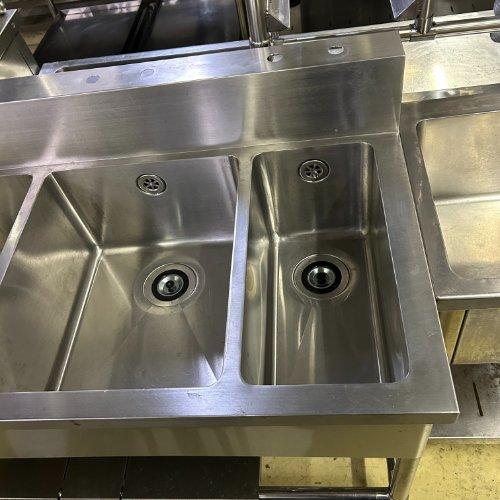 三槽シンク BGあり  業務用 中古/送料別途見積