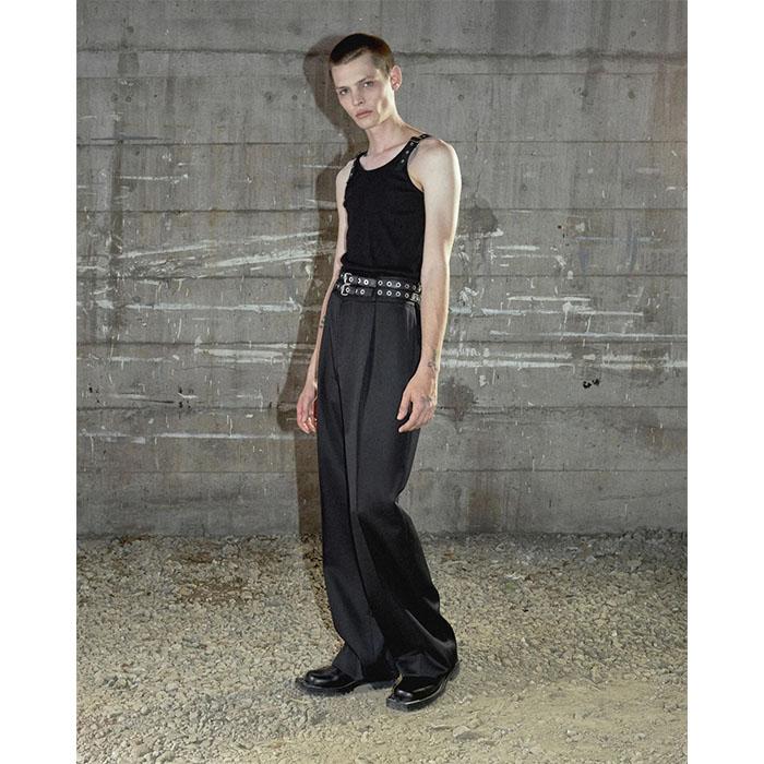 ジョンローレンスサリバン JOHN LAWRENCE SULLIVAN Wool gabardine double belt trousers black JLS-2A002-0126-06の画像