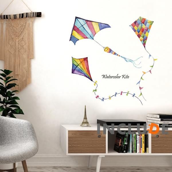 壁シール ウォールステッカー カイト 凧 カラフルカイト 虹色 レインボー 七色 レインボーカラー 正月の風物詩 kawaii | 