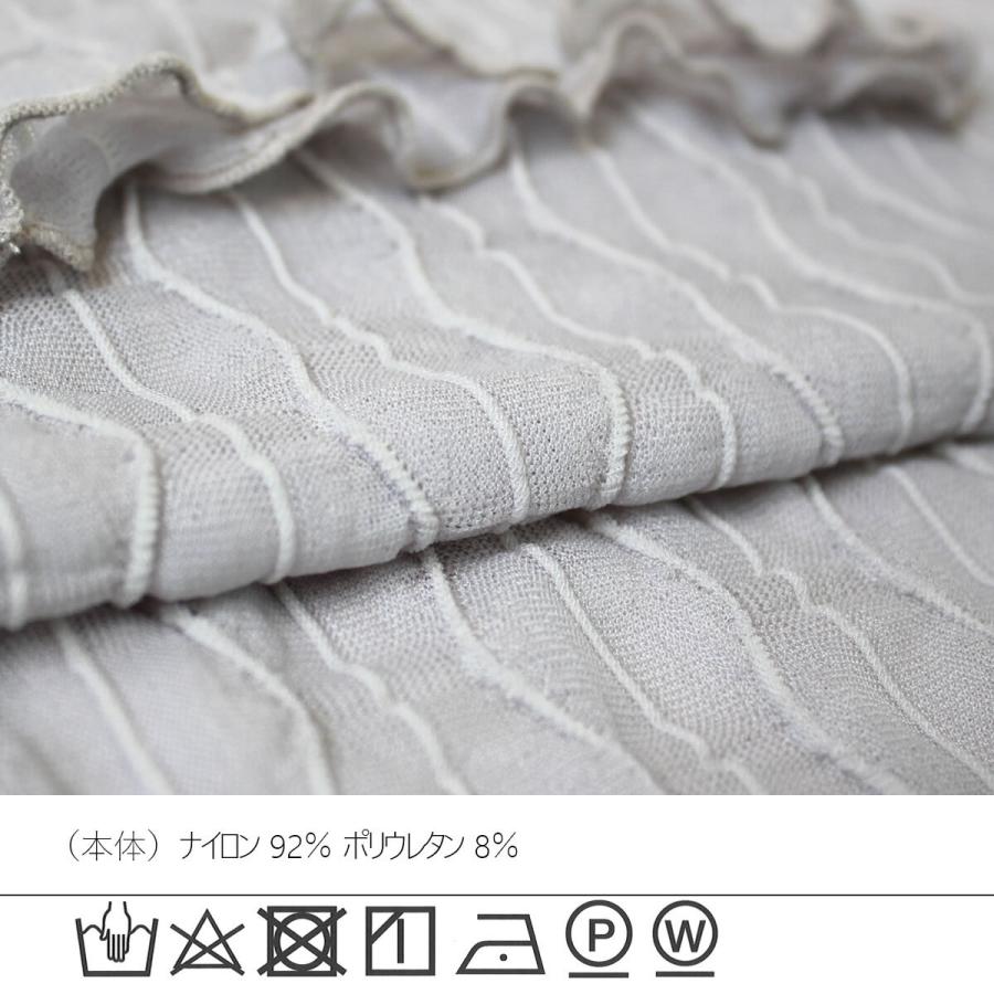 女性らしい透け感で一枚仕込むだけ洗練されたスタイリング　シアーハイネックプルオーバー |  | 13