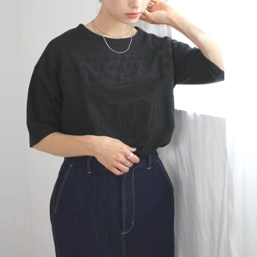 異なる３種類のレースで切り替えた大人かわいいTシャツ |  | 04