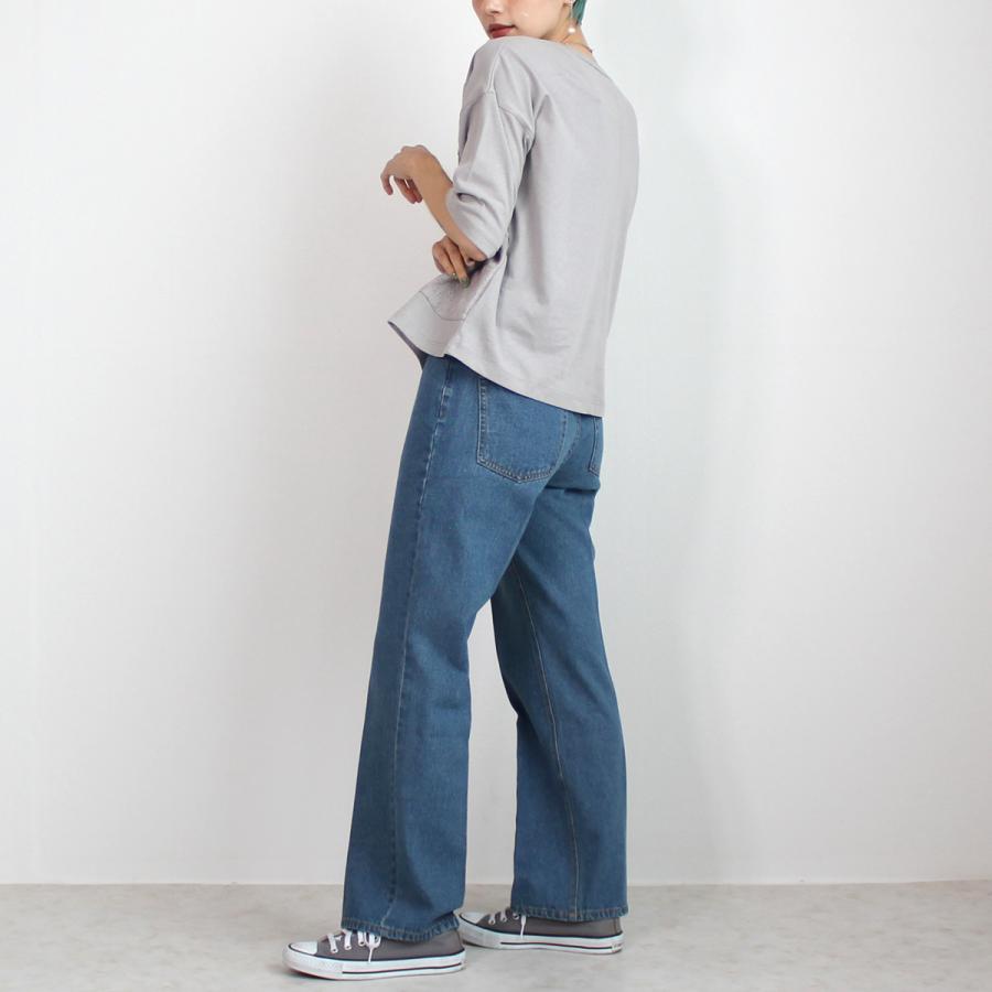 異なる３種類のレースで切り替えた大人かわいいTシャツ |  | 07