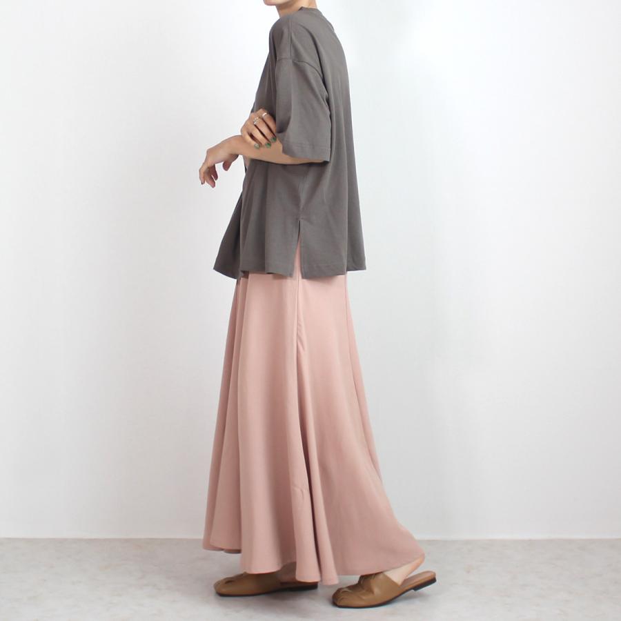 肩の落ちたドロップショルダーが大人のリラックススタイル創るワイドシルエットTシャツ |  | 13