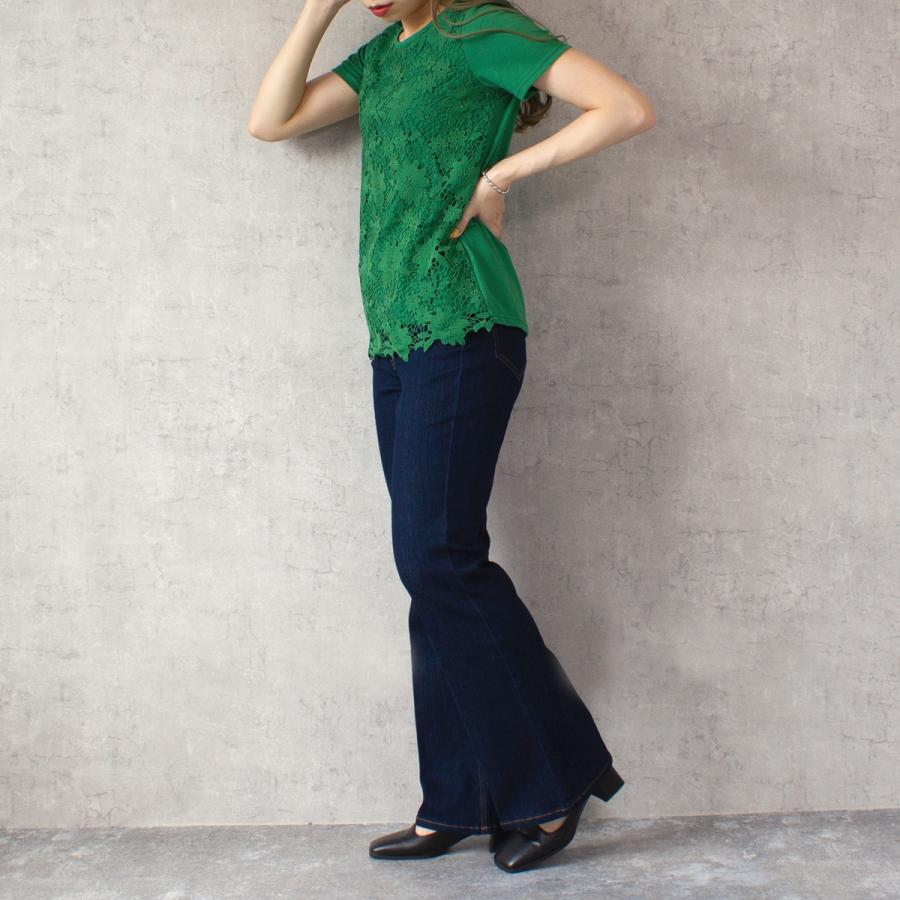 大き目の花柄レースで奇麗と可愛さの両方を欲張った前身レースTシャツ |  | 06