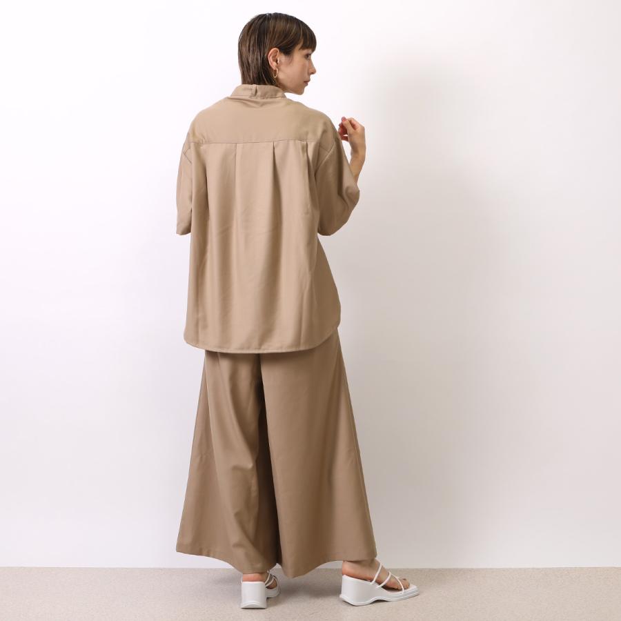 取り外し可能なボウタイ付き 異なる表情を楽しめる2WAY バンドカラーブラウス |  | 02