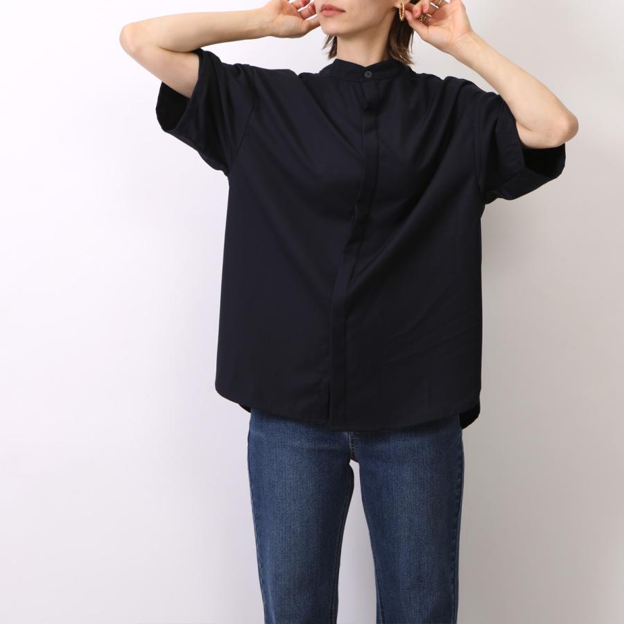 取り外し可能なボウタイ付き 異なる表情を楽しめる2WAY バンドカラーブラウス |  | 04
