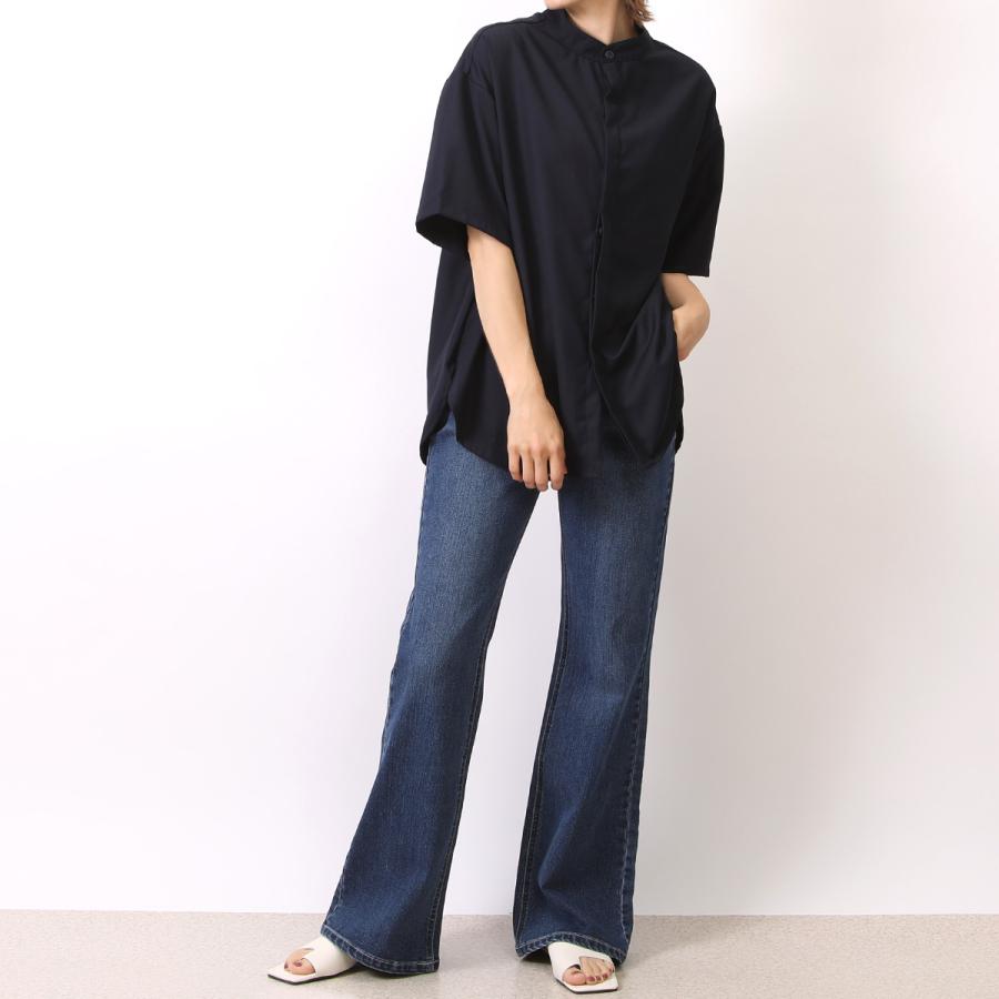 取り外し可能なボウタイ付き 異なる表情を楽しめる2WAY バンドカラーブラウス |  | 05