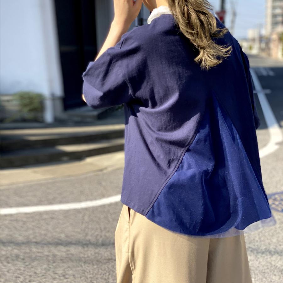 首元のレースと背中の切り替えがポイントのフレアラインTシャツ |  | 07