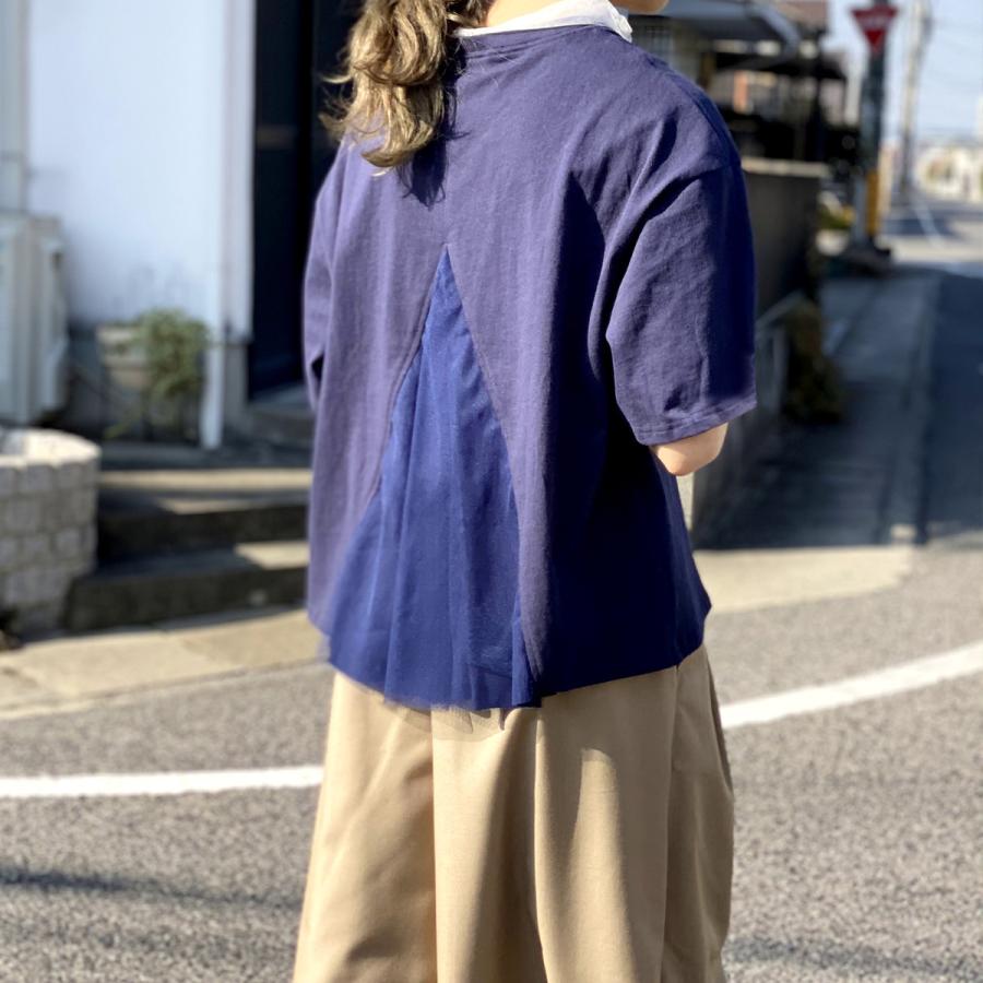 首元のレースと背中の切り替えがポイントのフレアラインTシャツ |  | 08