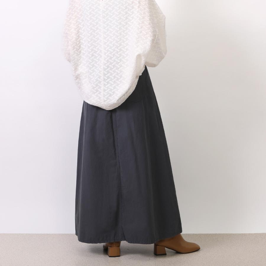 コットン素材のワッシャー加工が醸し出す大人可愛いロングスカート |  | 02