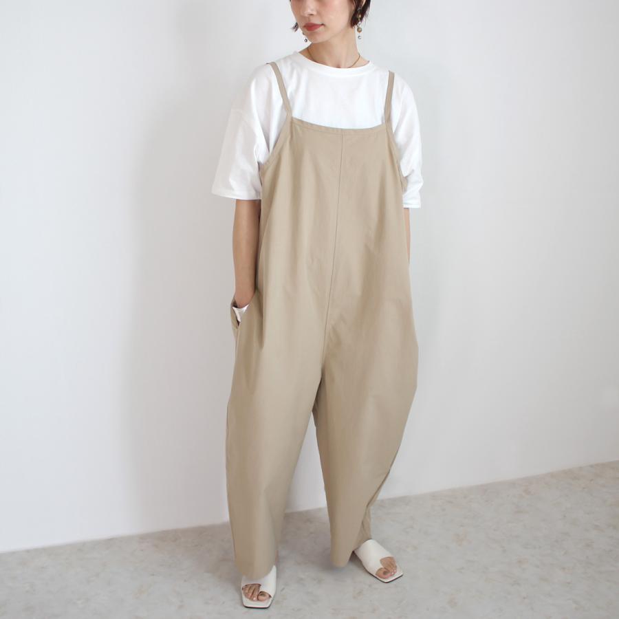 丸みのあるシルエットが大人可愛いバルーンシルエットのサロペット |  | 04